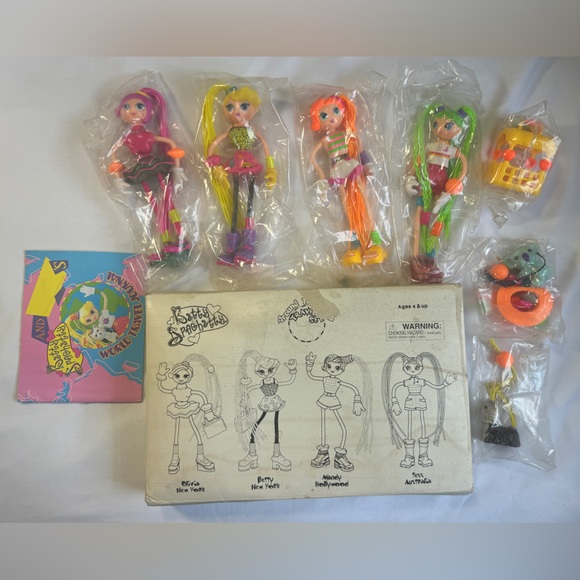 Ohio Art Company Other - 4 Betty Spaghetti Doll Around The World Travel Set NY Hollywood Australia QVC ED